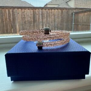 Swarovski crystaldust wrap bracelet baby pink